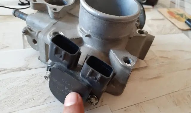 صورة توضح حساس tps نيسان صني